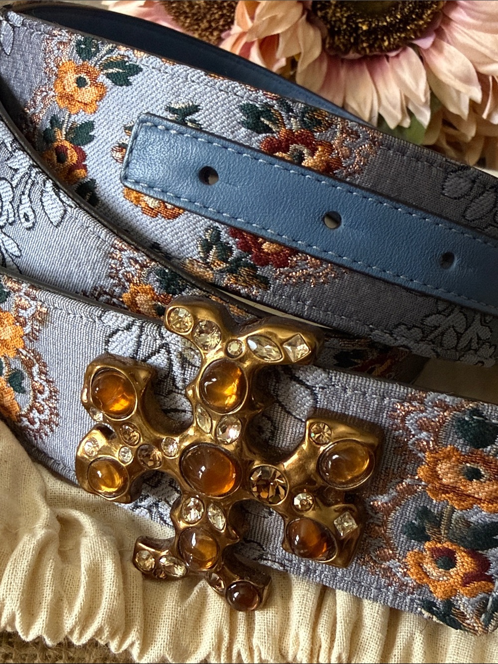 Rare TORY BURCH Eleanor Brocade Crystal Jewel Embellished Belt in Sea Frost Blue